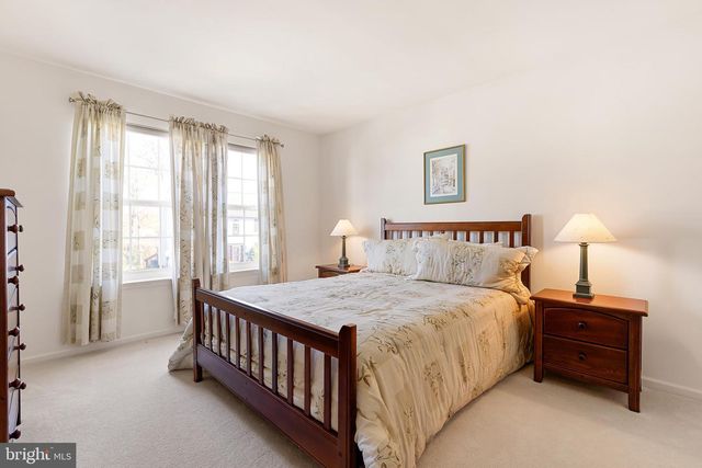 1607 WIEGON DR, New Castle, DE 19720