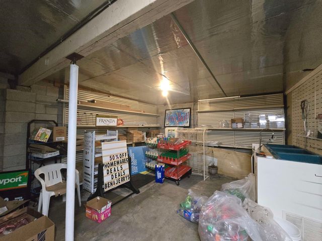 434 State Park Drive, Bay City, MI 48706