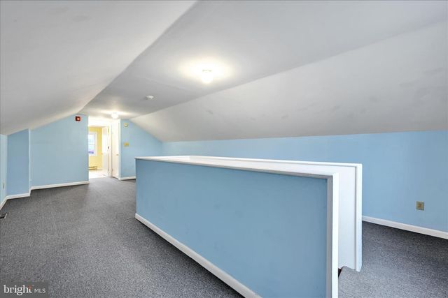 1225 SHUMAKER RD, Manheim, PA 17545