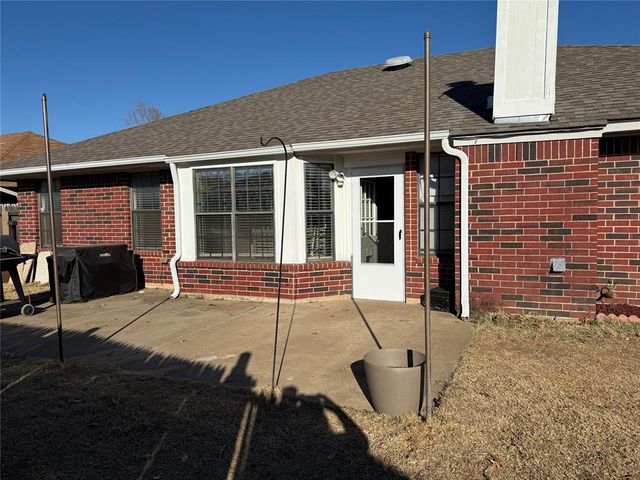 3508 Madra, Norman, OK 73071