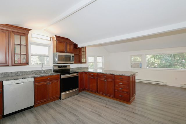 213 Mamanasco Road, Ridgefield, CT 06877