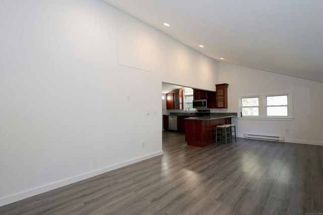 213 Mamanasco Road, Ridgefield, CT 06877