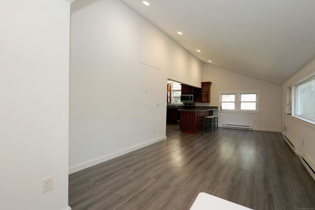 213 Mamanasco Road, Ridgefield, CT 06877