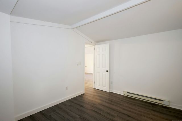 213 Mamanasco Road, Ridgefield, CT 06877