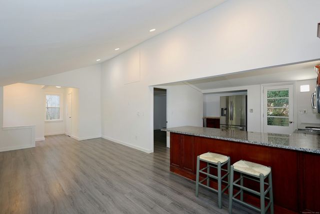 213 Mamanasco Road, Ridgefield, CT 06877