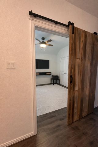 4743 Glen Isle Drive, Houston, TX 77009