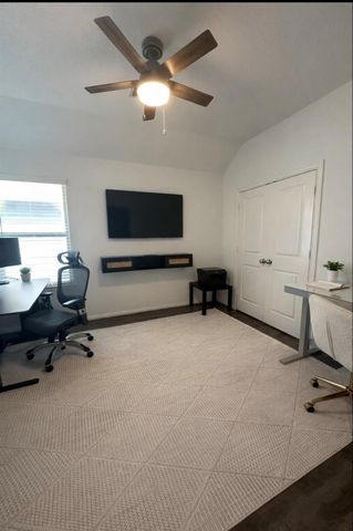 4743 Glen Isle Drive, Houston, TX 77009
