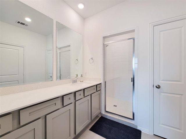 4743 Glen Isle Drive, Houston, TX 77009