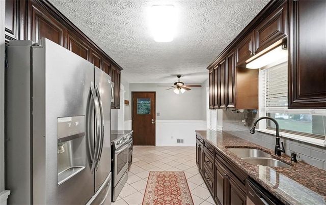 8996 Mandarin Court, Jonesboro, GA 30236