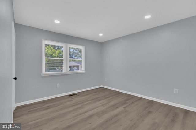4950 KIRWYN CT, Woodbridge, VA 22193