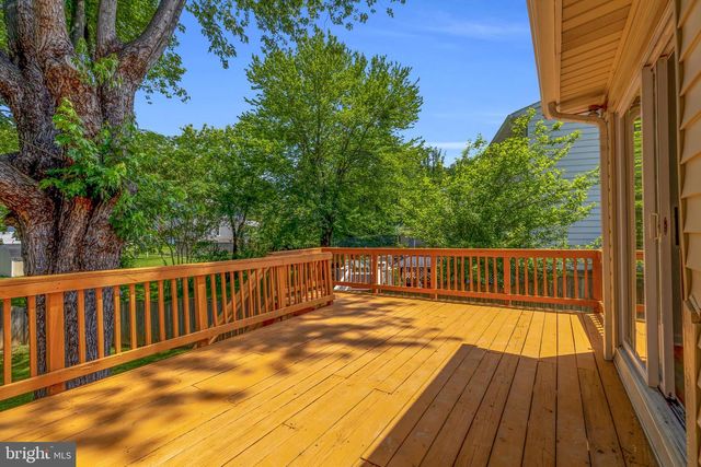 4950 KIRWYN CT, Woodbridge, VA 22193