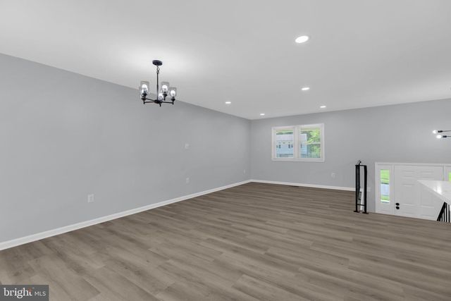 4950 KIRWYN CT, Woodbridge, VA 22193
