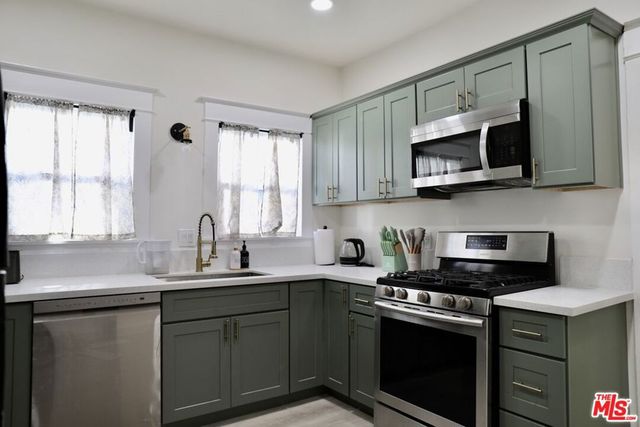 1817 Vine Street, Alhambra, CA 91801