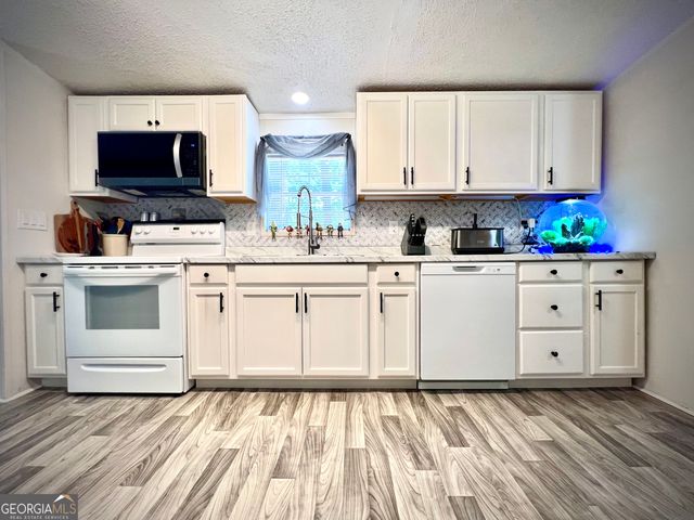 717 Brower Court, Dublin, GA 31021