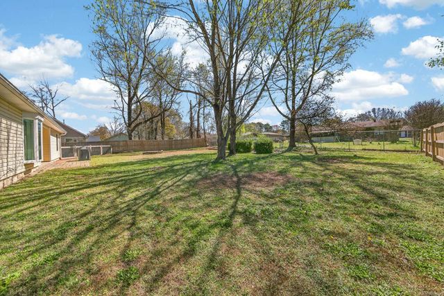 37 Red Oak Drive, Cabot, AR 72023