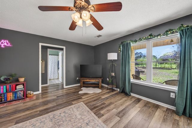 37 Red Oak Drive, Cabot, AR 72023