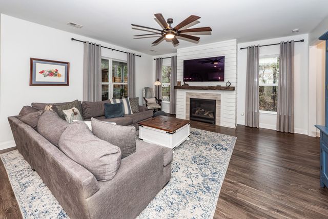 2045 Tacoma Circle, Ridgeville, SC 29472