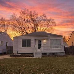 622 Mayflower Avenue, Lincoln Park, MI 48146