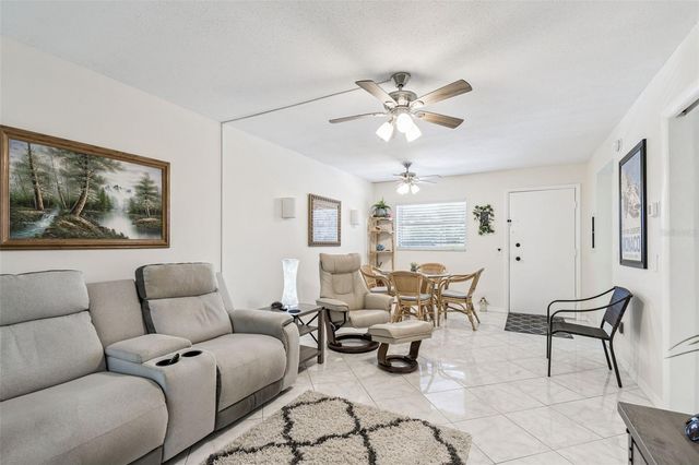 2750 E BAY DRIVE 12B, Largo, FL 33771