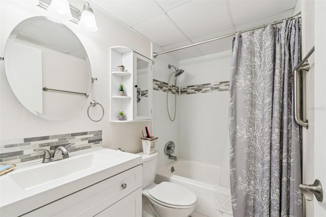 2750 E BAY DRIVE 12B, Largo, FL 33771