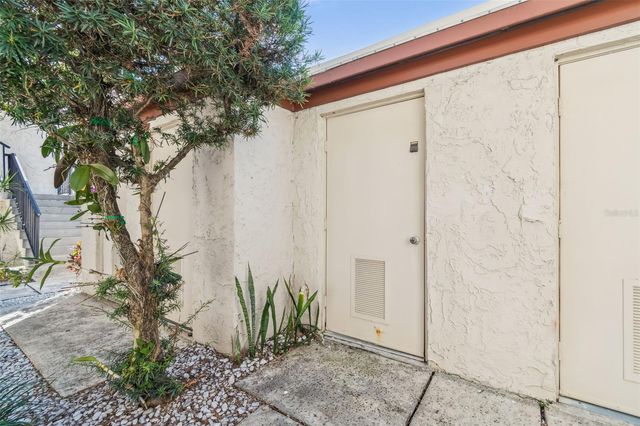 2750 E BAY DRIVE 12B, Largo, FL 33771