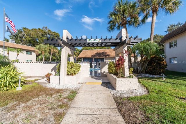 2750 E BAY DRIVE 12B, Largo, FL 33771