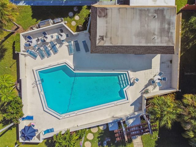 2750 E BAY DRIVE 12B, Largo, FL 33771