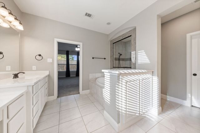 6916 Barolo Drive, Rowlett, TX 75088
