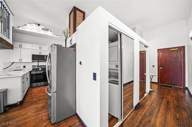 408 W Saint Clair Avenue 605, Cleveland, OH 44113