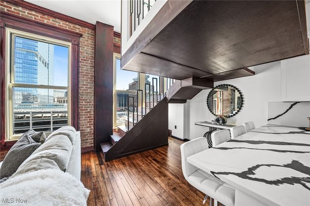 408 W Saint Clair Avenue 605, Cleveland, OH 44113