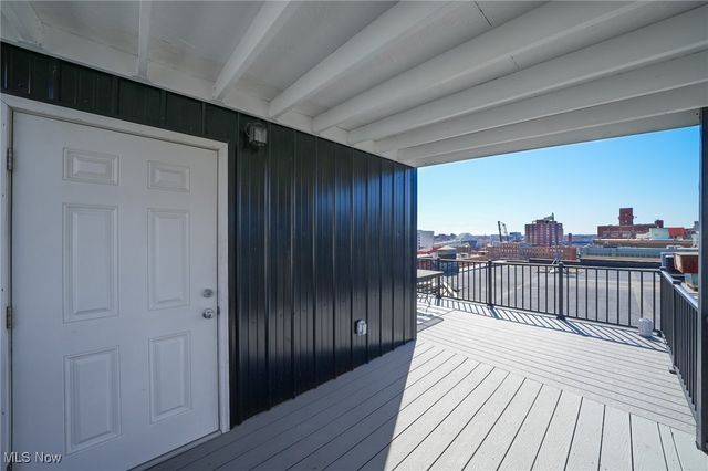 408 W Saint Clair Avenue 605, Cleveland, OH 44113