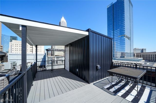 408 W Saint Clair Avenue 605, Cleveland, OH 44113