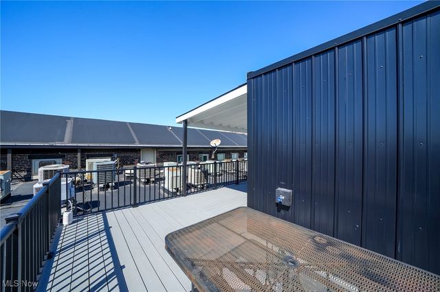 408 W Saint Clair Avenue 605, Cleveland, OH 44113