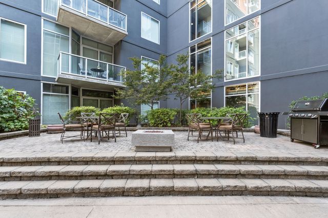 600 12th Ave S Apt 814, Nashville, TN 37203