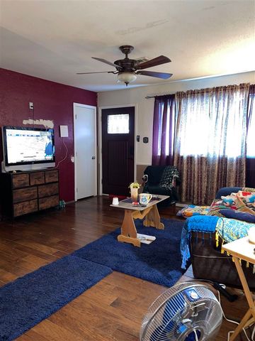 736 SW 46th St, Lawton, OK 73505