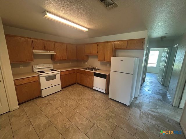 204 Castellon Court B, Killeen, TX 76542