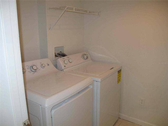 738 CREST PINES DRIVE 721, Orlando, FL 32828