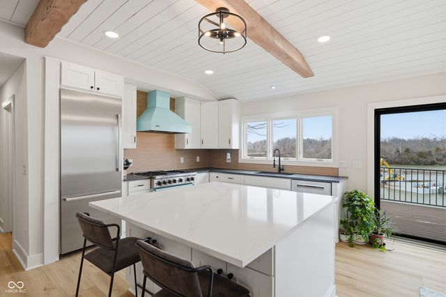 120 Bayshore Drive, Cicero, IN 46034