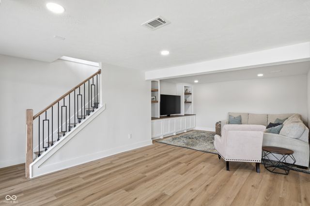 120 Bayshore Drive, Cicero, IN 46034