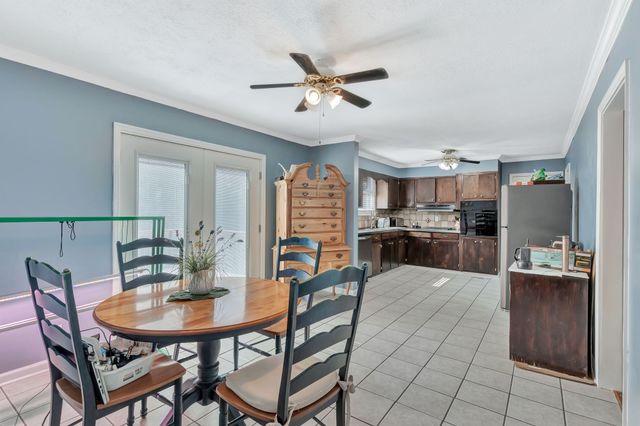 1008 Allen Rd, Ashland City, TN 37015