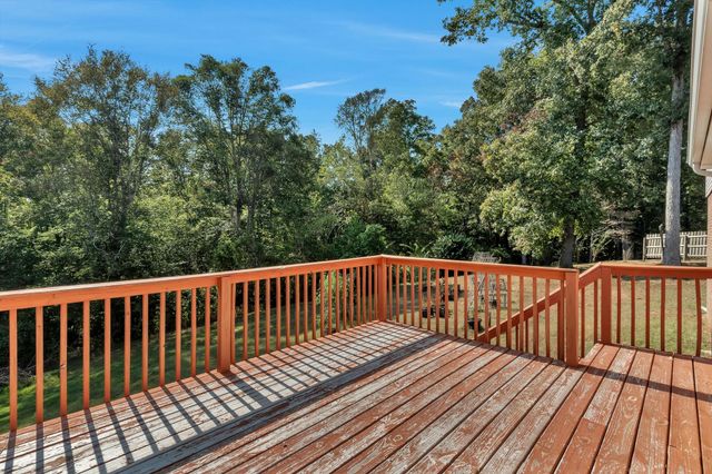1008 Allen Rd, Ashland City, TN 37015