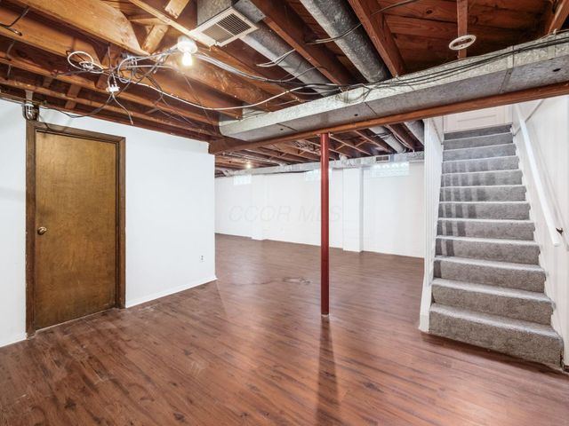 2475 Swansea Road, Upper Arlington, OH 43221