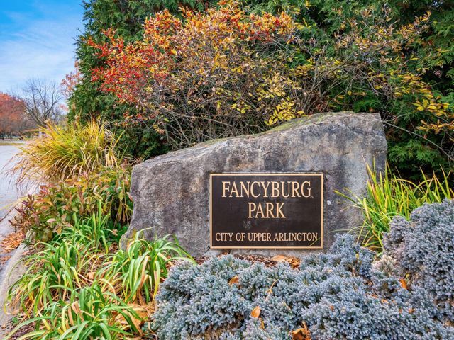 2475 Swansea Road, Upper Arlington, OH 43221