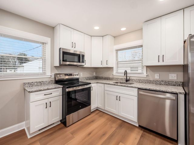 2475 Swansea Road, Upper Arlington, OH 43221