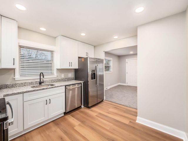 2475 Swansea Road, Upper Arlington, OH 43221