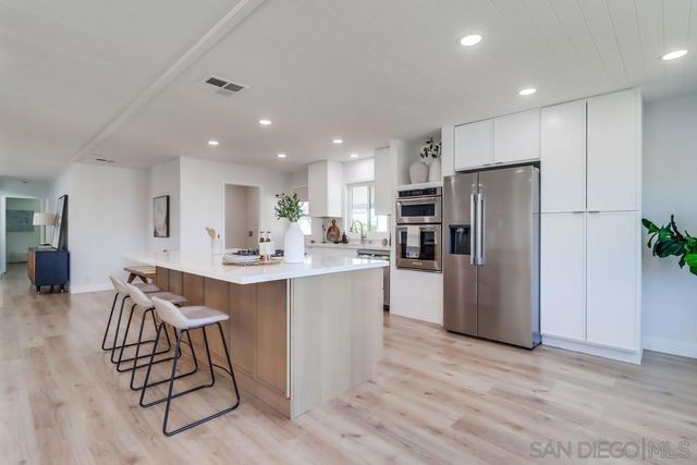 3438 Don Alberto, Carlsbad, CA 92010