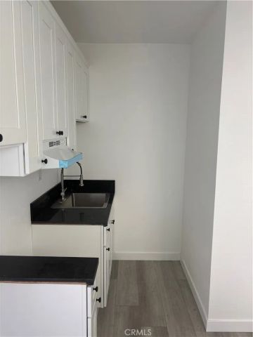 730 Atlantic Avenue, Long Beach, CA 90813