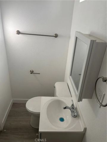 730 Atlantic Avenue, Long Beach, CA 90813