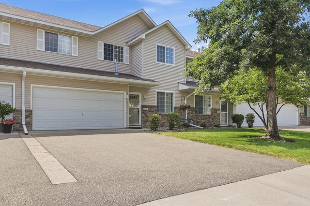 3176 Juniper Lane E, Woodbury, MN 55125