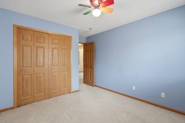 3176 Juniper Lane E, Woodbury, MN 55125